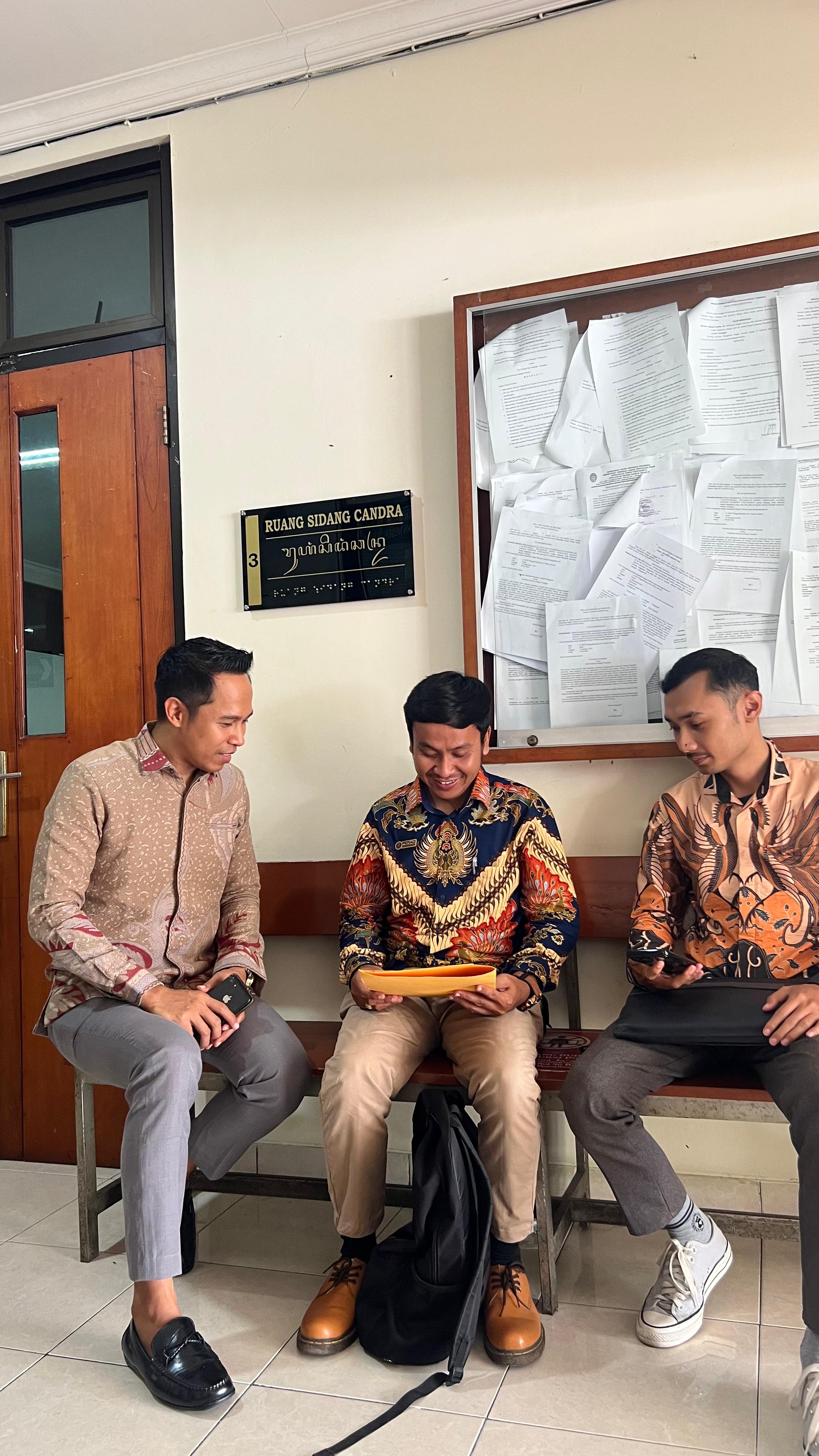 On Duty_Persidangan 5