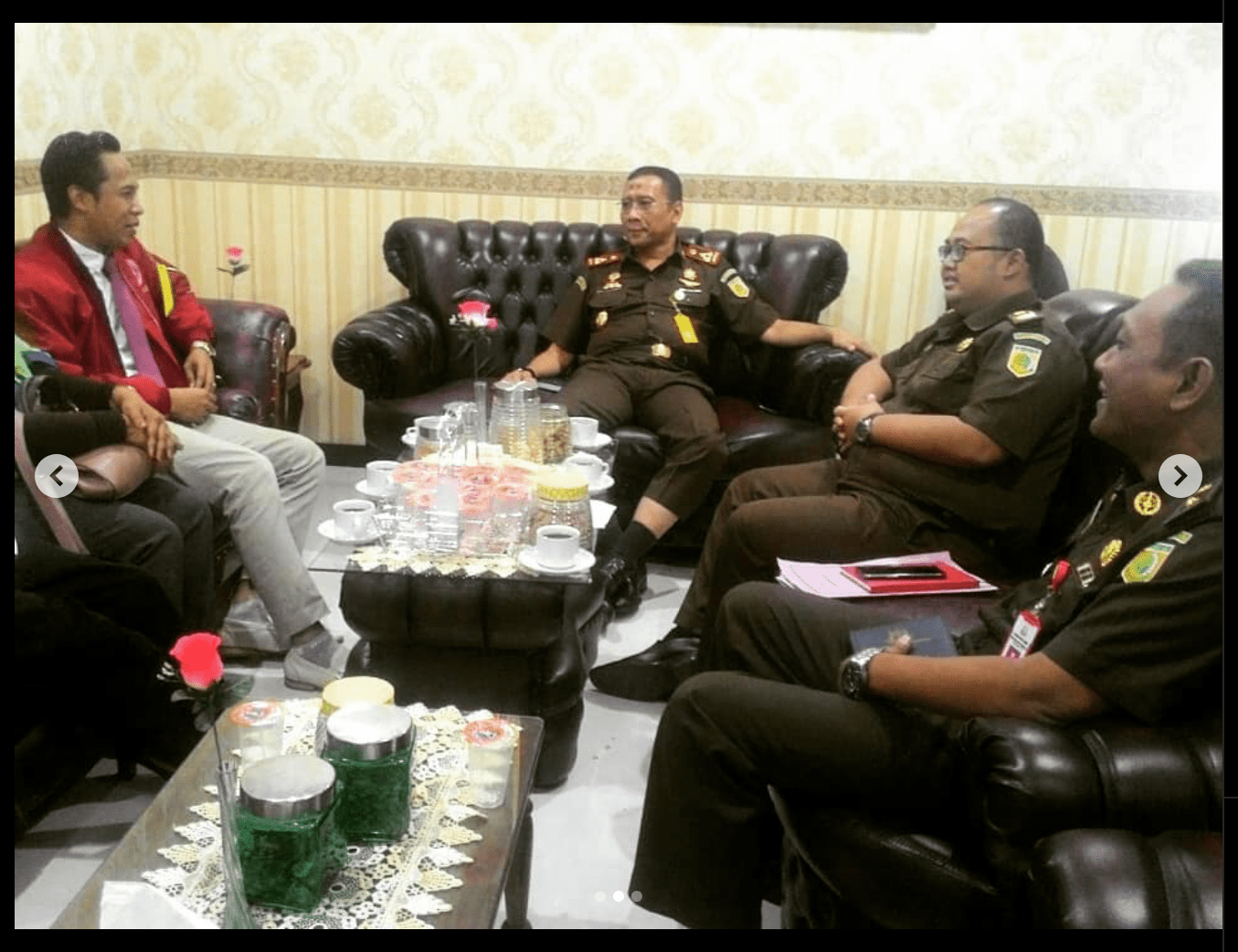 Diskusi dengan APH