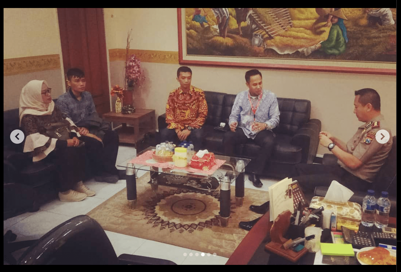 Diskusi dengan APH